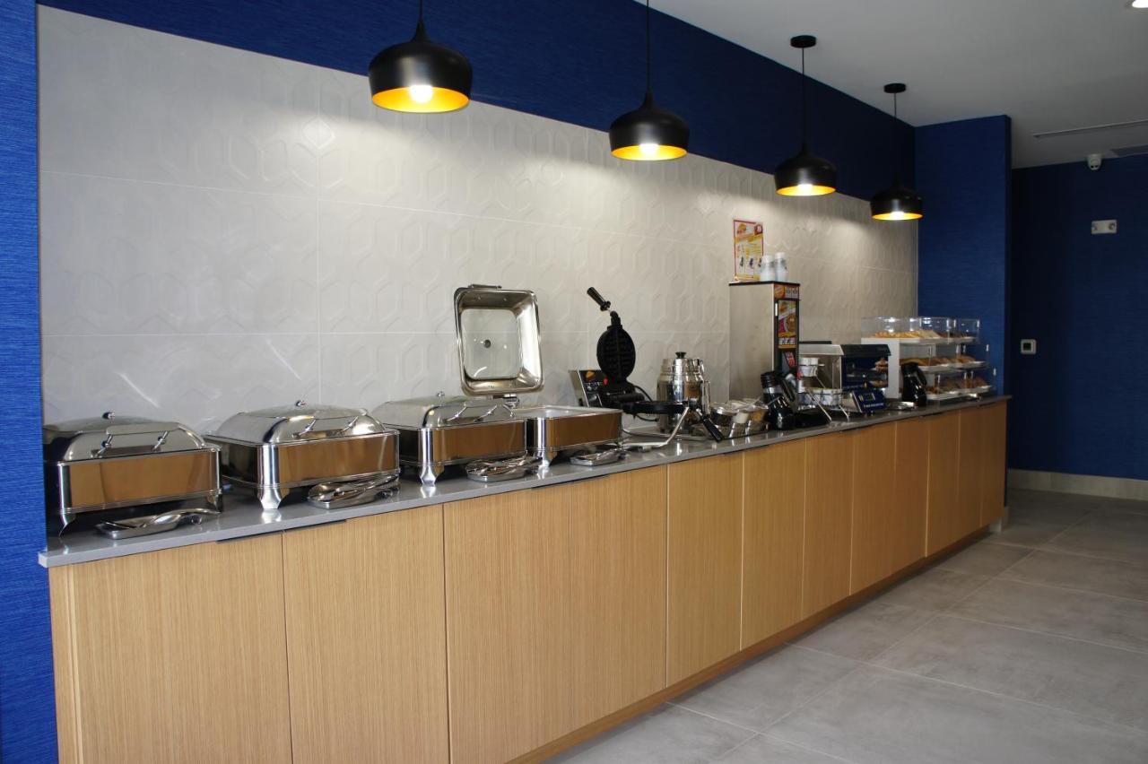 La Quinta Inn & Suites Katy-Mills By Wyndham كاتي المظهر الخارجي الصورة